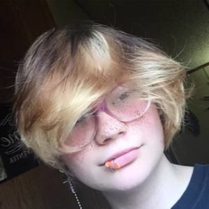 Meet your Posher, Benjyy